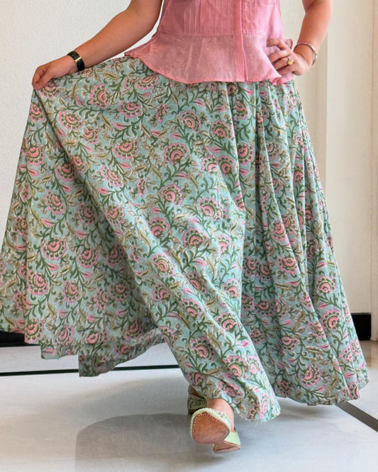 High Flare Skirt Green Sanganeri