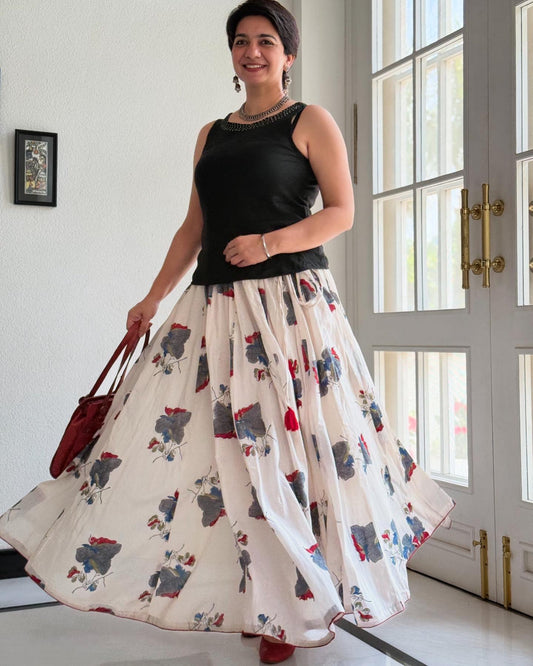 High Flare Skirt White Sanganeri